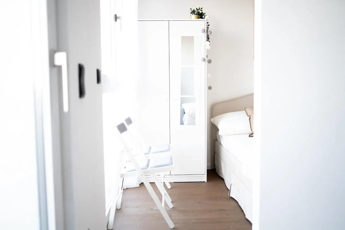 Premium Design Apartment With Balcony & Free Parking Vienna Austria