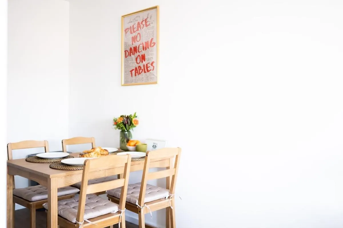 Premium Design Apartment With Balcony & Free Parking Vienna
