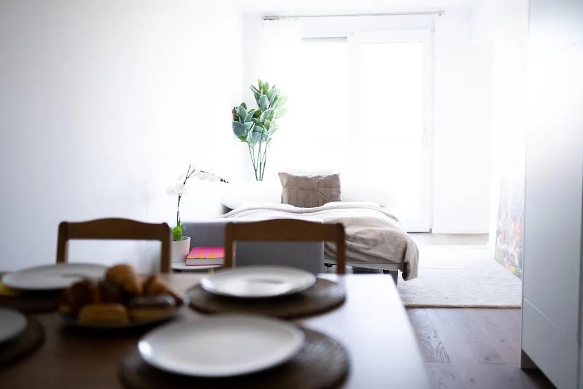 Premium Design Apartment With Balcony & Free Parking Vienna
